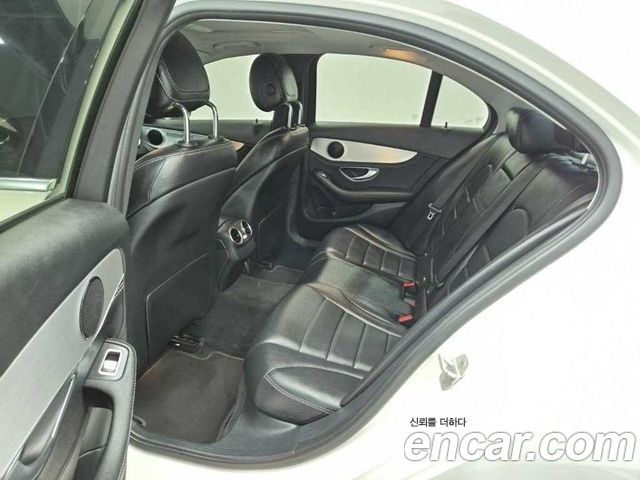 Mercedes-Benz C-Class (W205) C220 d 4MATIC 2016 — фото 16