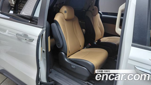 Kia Carnival (IV) Diesel 9-Seater Prestige 2023 — фото 10