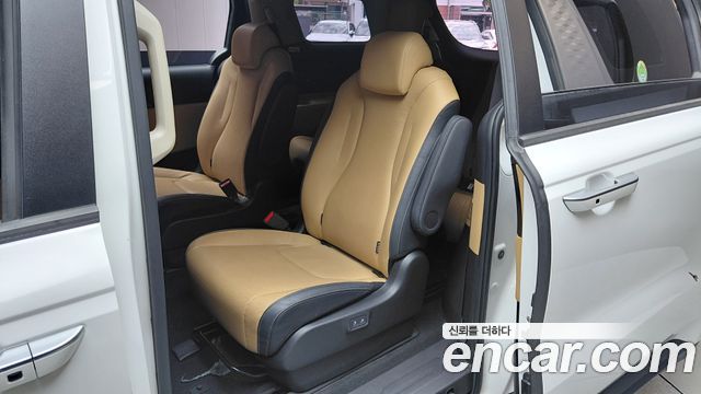 Kia Carnival (IV) Diesel 9-Seater Prestige 2023 — фото 26