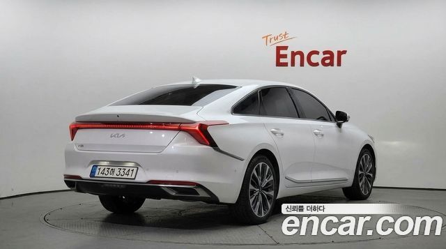 Kia K8 2.5 Gasoline 2WD Signature 2023 — фото 2