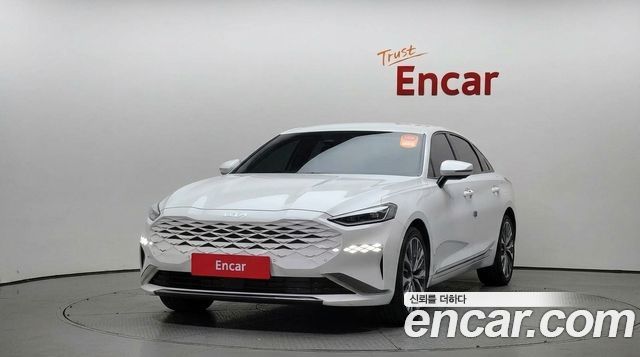 Kia K8 2.5 Gasoline 2WD Signature 2023 — фото 3