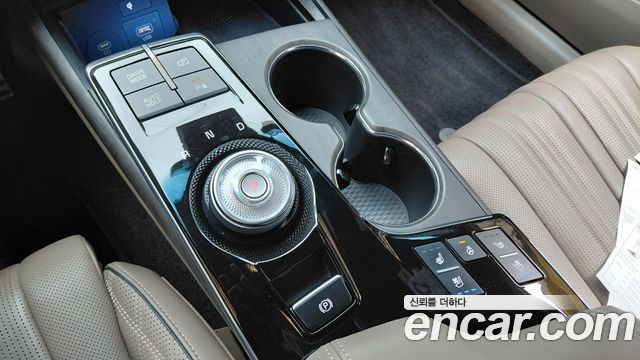 Kia K8 2.5 Gasoline 2WD Signature 2023 — фото 9