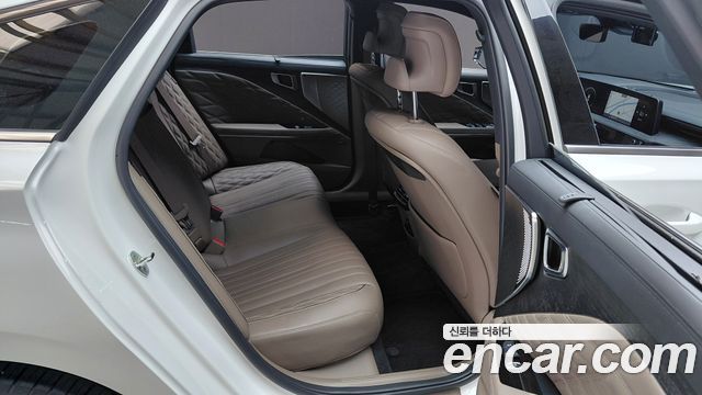 Kia K8 2.5 Gasoline 2WD Signature 2023 — фото 11