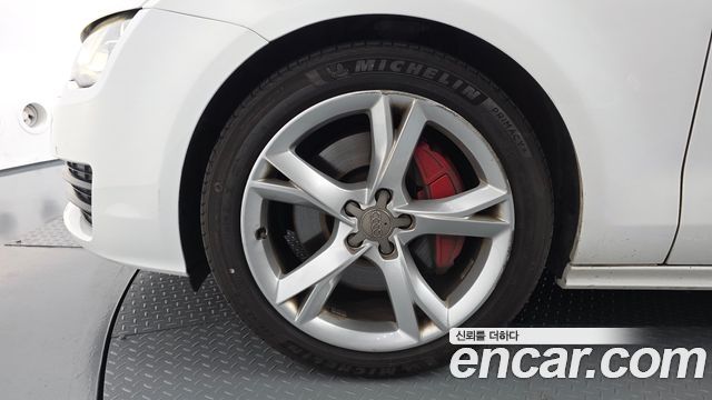 Audi A7 3.0 TDI Quattro Entry 4G 2012 — фото 5