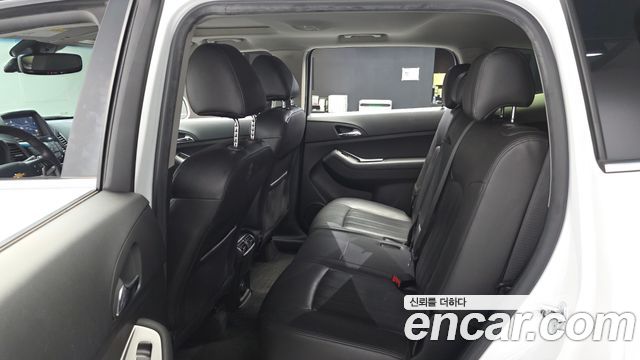 Chevrolet Orlando 2.0 Diesel LTZ Premium 2013 — фото 32