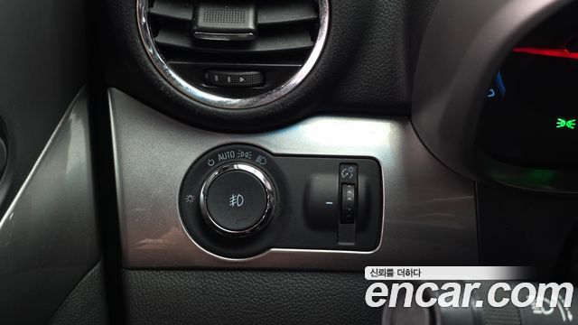 Chevrolet Orlando 2.0 Diesel LTZ Premium 2013 — фото 34