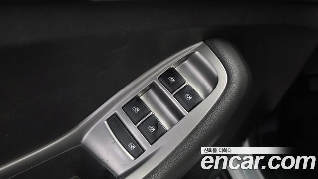 Chevrolet Orlando 2.0 Diesel LTZ Premium 2013 — фото 35