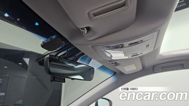 Lexus ES300h Supreme XV60 2018 — фото 28