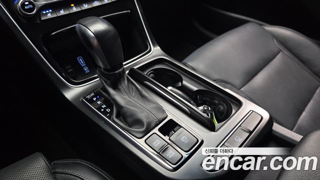 Hyundai Grandeur (IG) 2.4 Premium 2019 — фото 9