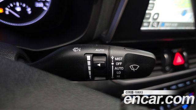 Hyundai Grandeur (IG) 2.4 Premium 2019 — фото 18