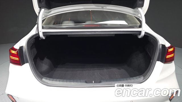 Kia K3 (II) 1.6 Prestige 2022 — фото 20