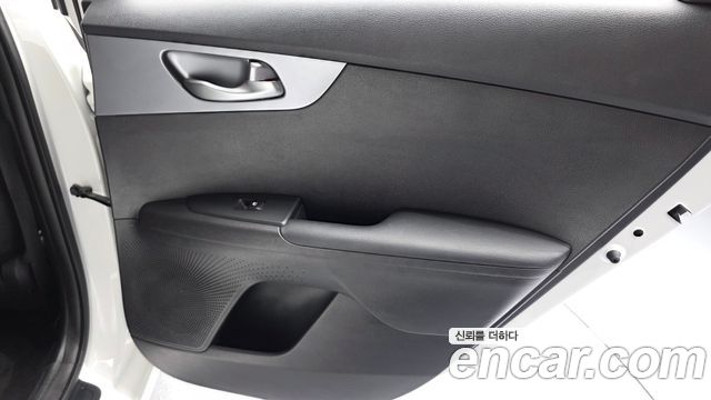 Kia K3 (II) 1.6 Prestige 2022 — фото 25