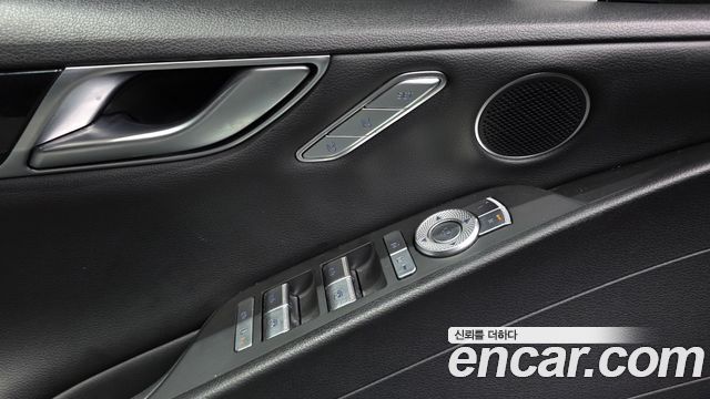 Genesis G80 (RG3) Gasoline 2.5 Turbo 2WD 2024 — фото 30