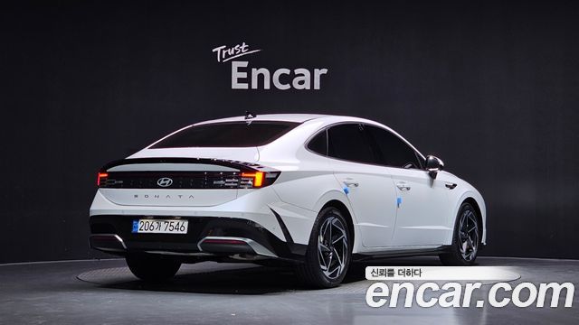 Hyundai Sonata The Edge (DN8) 1.6 Turbo Exclusive 2024 — фото 2