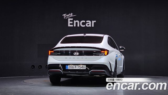 Hyundai Sonata The Edge (DN8) 1.6 Turbo Exclusive 2024 — фото 4