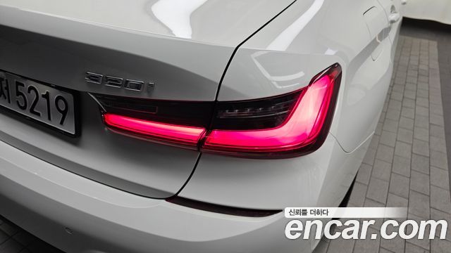 BMW 3 Series (G20) 320i M Sport 2020 — фото 23