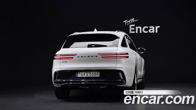 Genesis GV70 2.5T Gasoline 2WD 2025 — фото 4