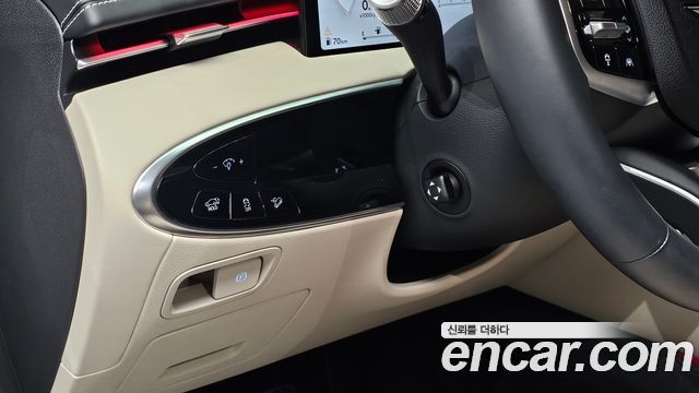 Genesis GV70 2.5T Gasoline 2WD 2025 — фото 16