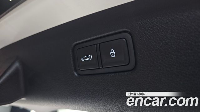 Genesis GV70 2.5T Gasoline 2WD 2025 — фото 19