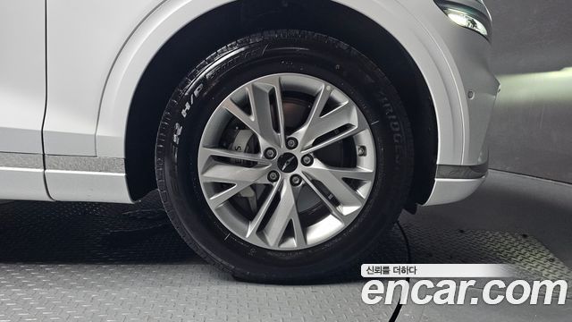 Genesis GV70 2.5T Gasoline 2WD 2025 — фото 21