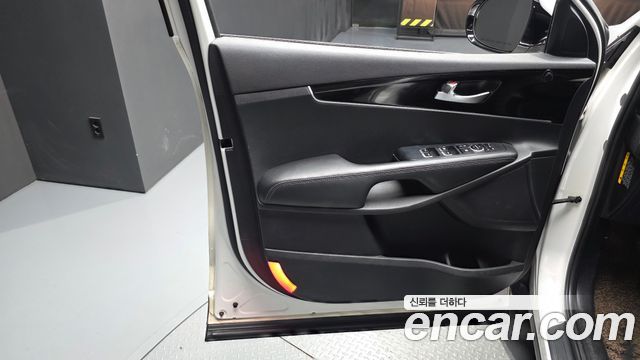 Kia Sorento Diesel 2.0 2WD Prestige 2020 — фото 24