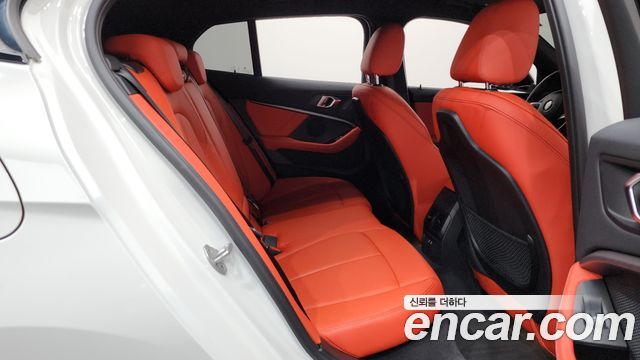 BMW 1 Series (F40) 120i M Sports 2021 — фото 15