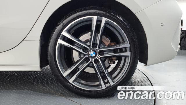 BMW 1 Series (F40) 120i M Sports 2021 — фото 27