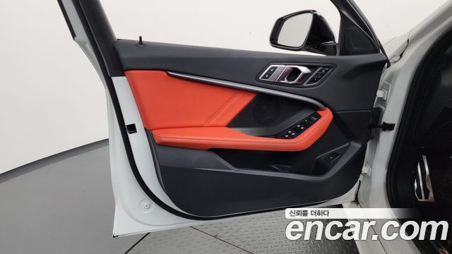 BMW 1 Series (F40) 120i M Sports 2021 — фото 30