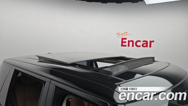 Land Rover Range Rover (IV) 5.0 SC AB LWB 2016 — фото 18