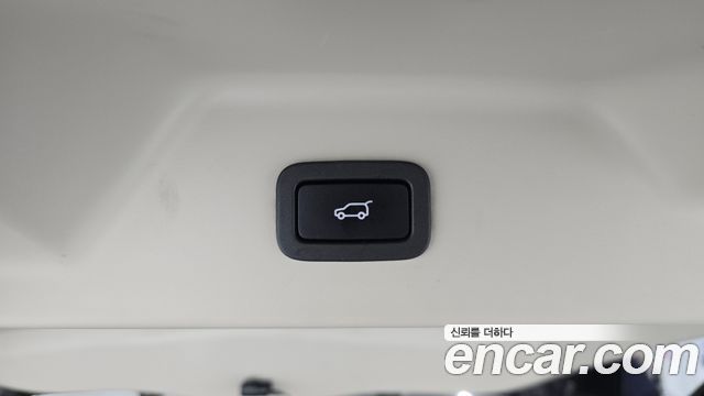 Land Rover Range Rover (IV) 5.0 SC AB LWB 2016 — фото 20