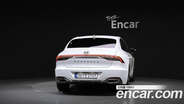 Hyundai Grandeur (IG) 2.5 Le Blanc 2023 — фото 4