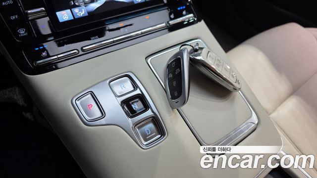 Hyundai Grandeur (IG) 2.5 Le Blanc 2023 — фото 9