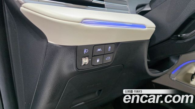Hyundai Grandeur (IG) 2.5 Le Blanc 2023 — фото 12