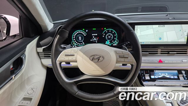 Hyundai Grandeur (IG) 2.5 Le Blanc 2023 — фото 13