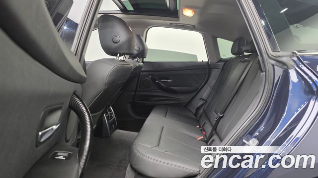BMW 3 Series GT (F34) GT 320d xDrive 2018 — фото 12