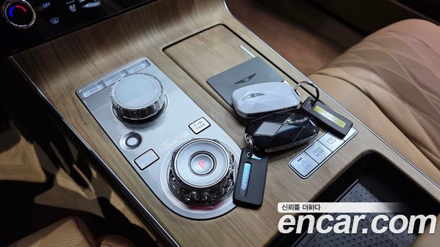 Genesis G80 (RG3) Gasoline 2.5 Turbo AWD 2025 — фото 9