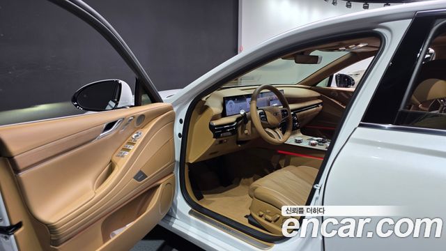 Genesis G80 (RG3) Gasoline 2.5 Turbo AWD 2025 — фото 10