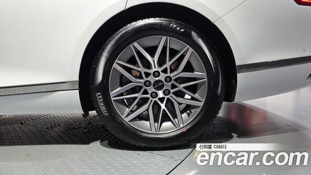 Genesis G80 (RG3) Gasoline 2.5 Turbo AWD 2025 — фото 21