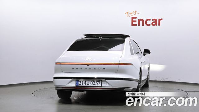 Hyundai Grandeur (GN7) 3.5 LPG 2WD Exclusive 2023 — фото 4