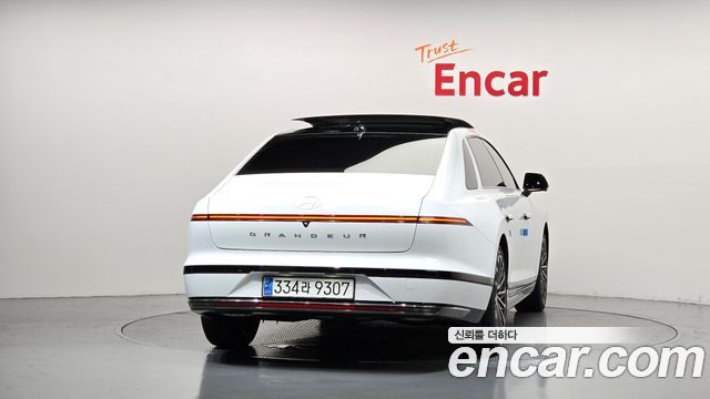 Hyundai Grandeur Hybrid (GN7) Calligraphy 2025 — фото 4