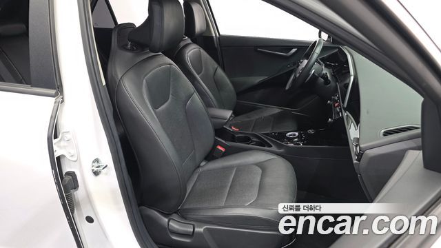Kia Niro EV Air 2023 — фото 11