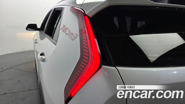 Kia Niro EV Air 2023 — фото 23