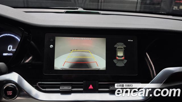 Kia Niro Plus Air 2023 — фото 15