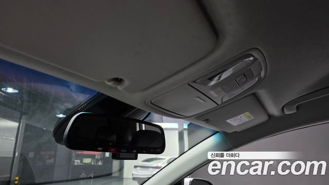 Kia Niro Plus Air 2023 — фото 19
