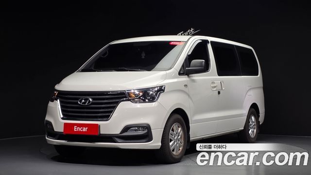 Hyundai Grand Starex Van 3-Seater Smart 2021 — фото 11