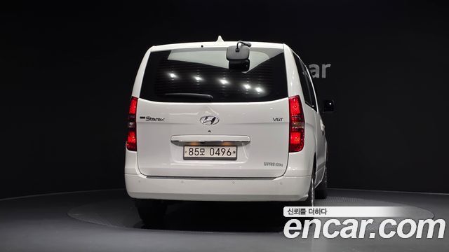 Hyundai Grand Starex Van 3-Seater Smart 2021 — фото 4