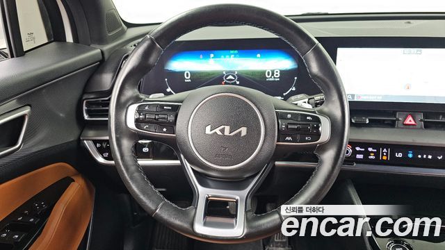 Kia Sportage (V) Diesel 2.0 2WD Nobleless 2023 — фото 13