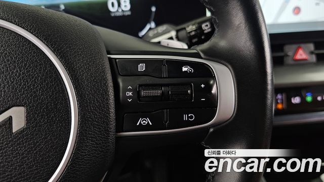 Kia Sportage (V) Diesel 2.0 2WD Nobleless 2023 — фото 18