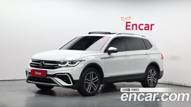 Volkswagen Tiguan Allspace 2.0 TSI Prestige 2023 — фото 1