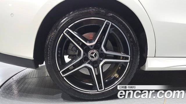 Mercedes-Benz CLA-Class (C118) CLA250 4MATIC 2023 — фото 21